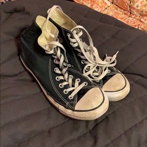 Black converse chuck Taylor hi tops
